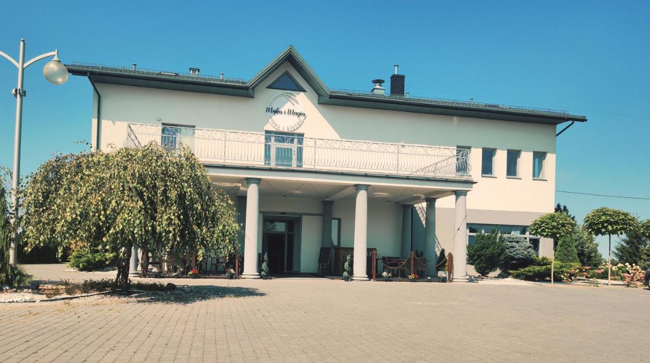 Maka I Magia Obiady Domowe Hotel Zambrow Extérieur photo